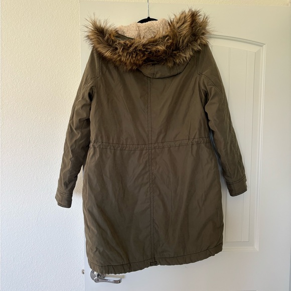 Abercrombie and Fitch Olive Parka Jacket - Picture 2 of 9